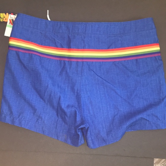 NWT Penguin by Munsingwear “Surf the Web” Men’s Swim Trunks - Picture 2 of 9